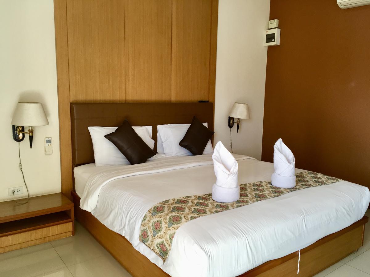 Phetcharat Grand Hotel Maesot ماي سوت المظهر الخارجي الصورة