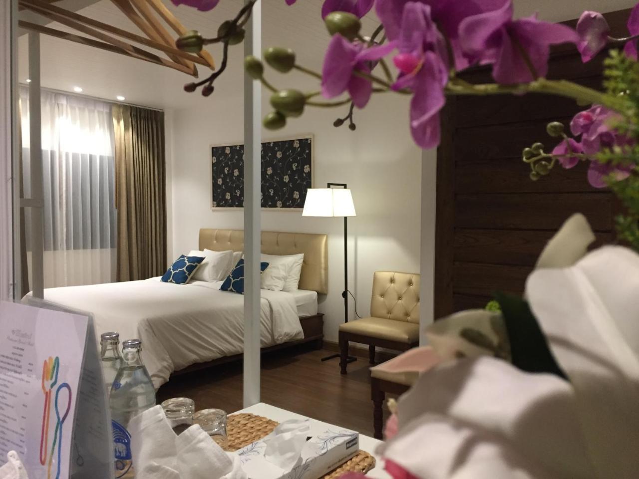 Phetcharat Grand Hotel Maesot ماي سوت المظهر الخارجي الصورة